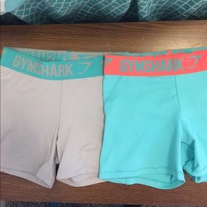 GYMSHARK SHORTS LOT