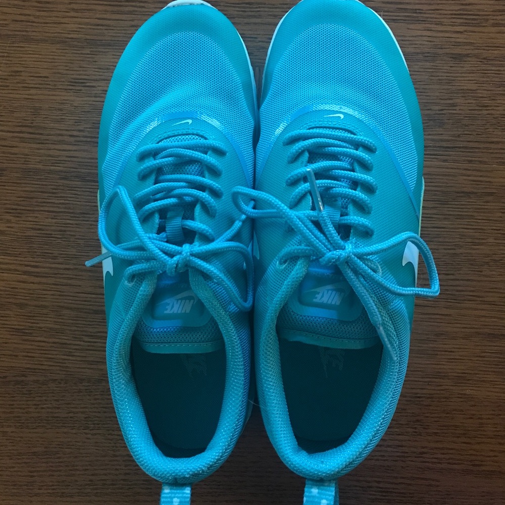 Teal Nike Running Shoes