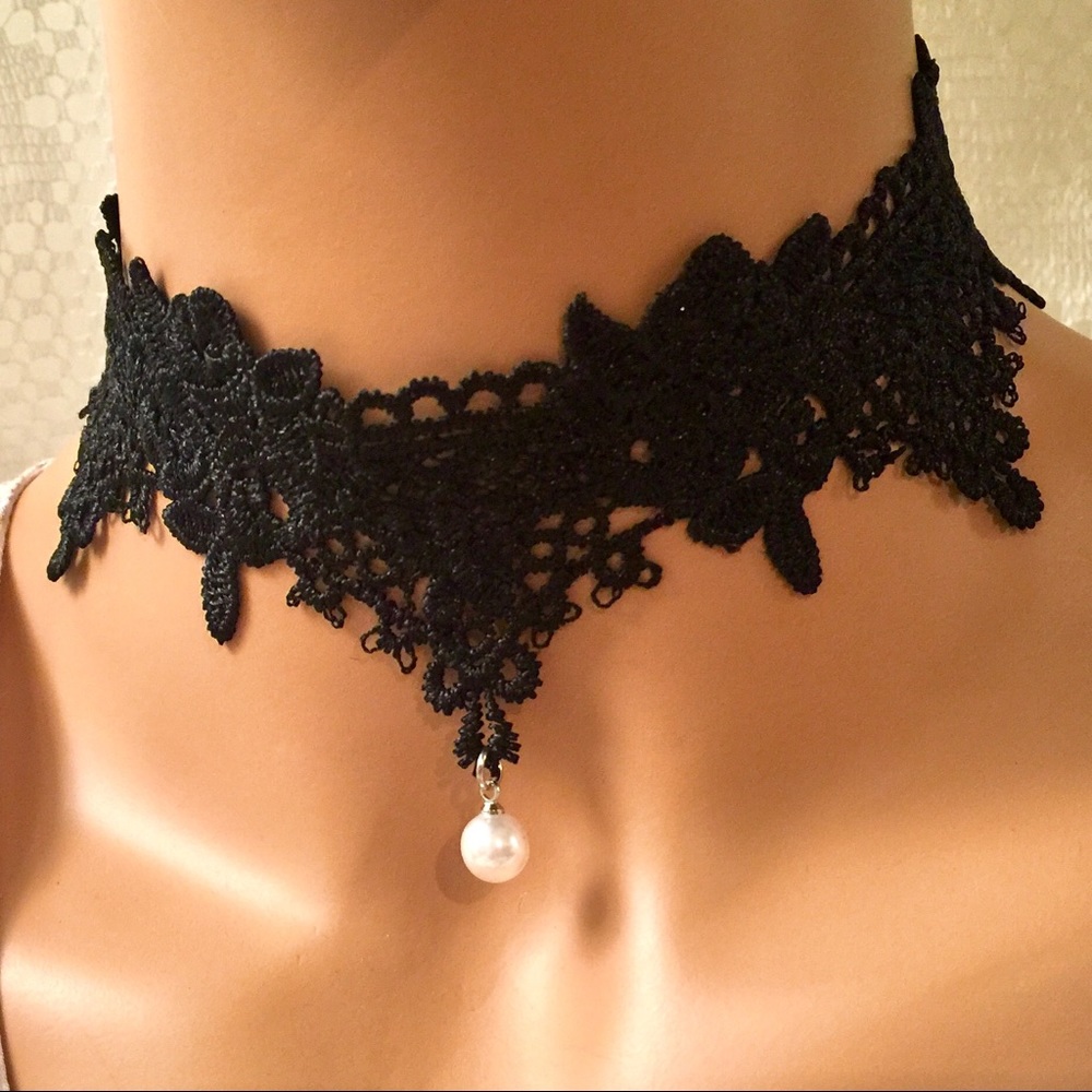 Black Gothic Victorian Lace w/ Pearl Drop