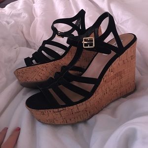 Steve Madden size 9 black wedges