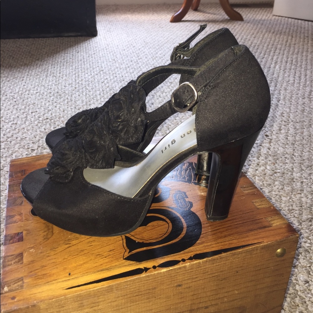 Madden Girl rosette shoe.
