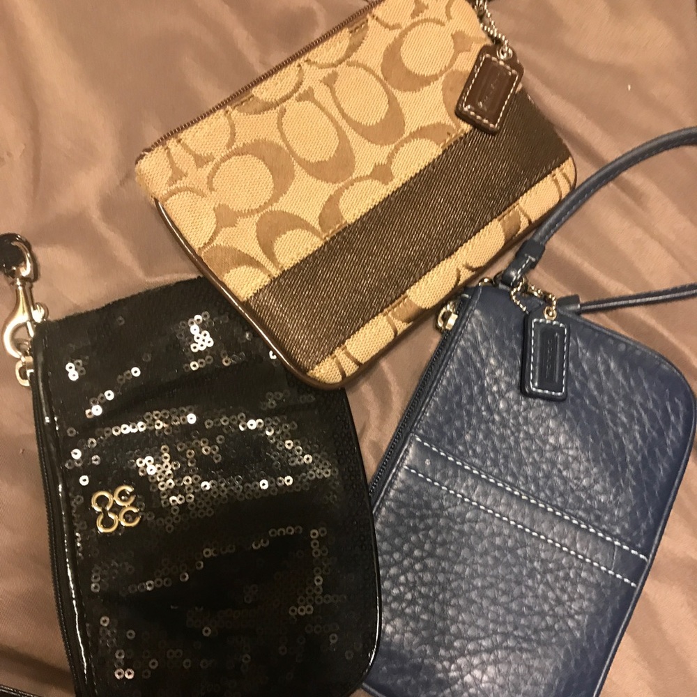 3 small coach wristlets 👛