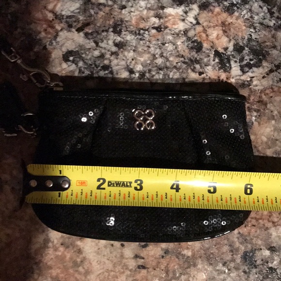 3 small coach wristlets 👛 - Picture 6 of 7