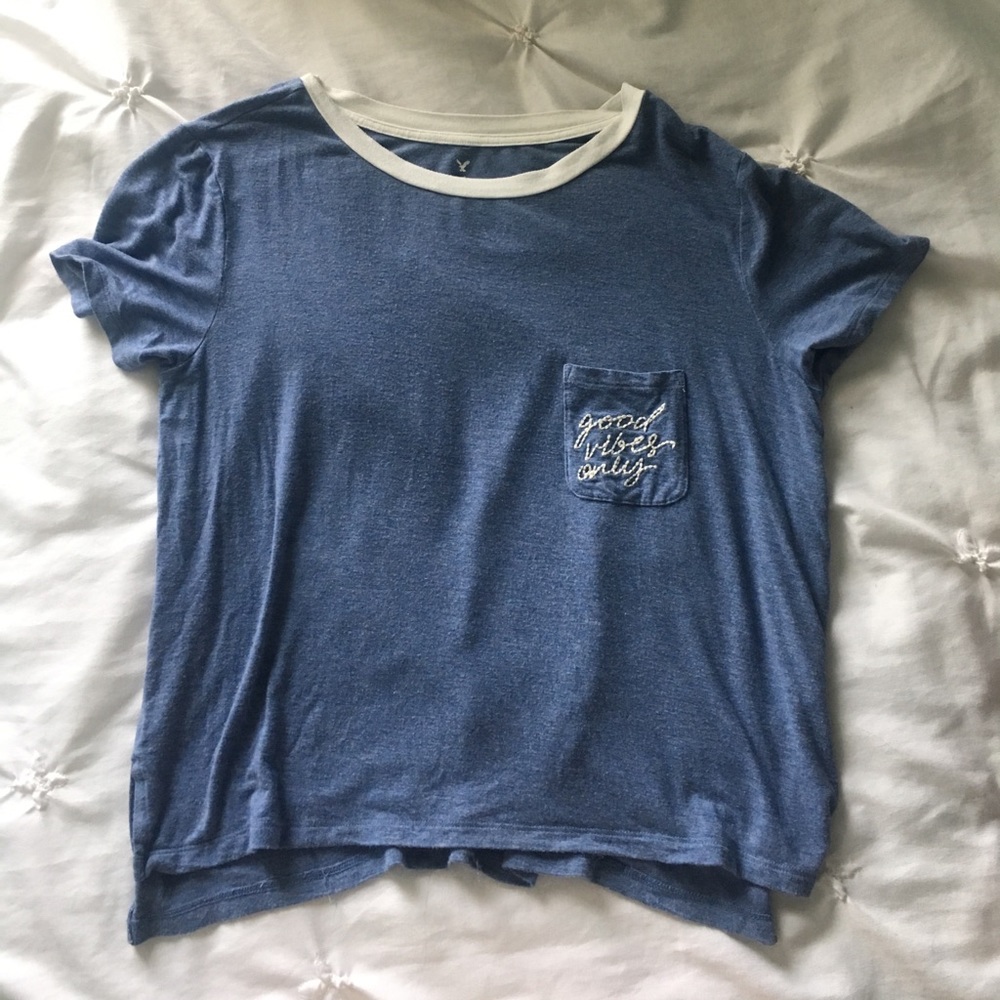 AE "Good Vibes Only" Cropped Tee