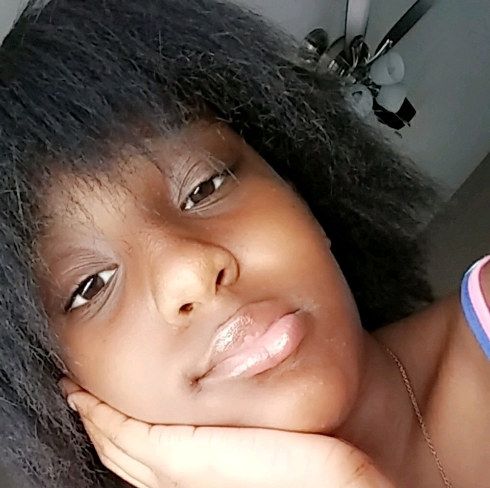 Meet your Posher, Sacoria