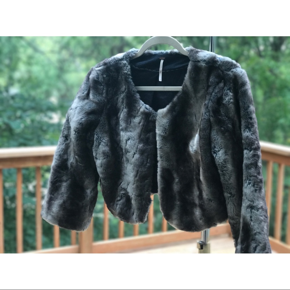 Free People  Faux Fur Cropped Quarter Sleeve Coat