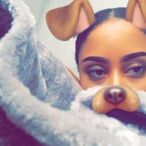 Meet your Posher, Khadijah