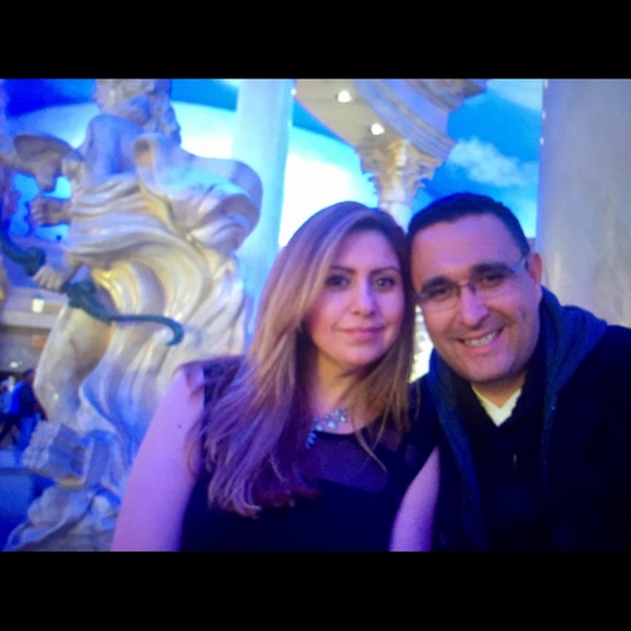 Meet your Posher, Sofia - Picture 7 of 8