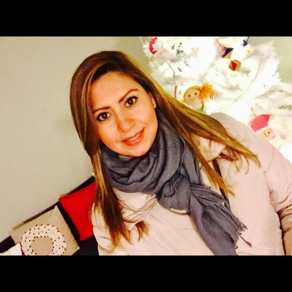 Meet your Posher, Sofia - Picture 8 of 8