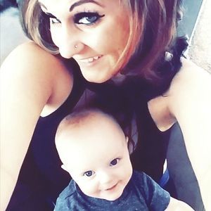 Meet your Posher, Alexandrea