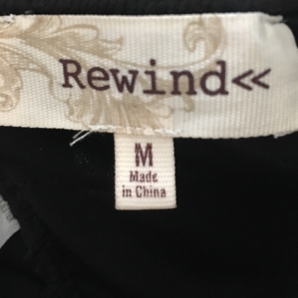 XSOLDX 🎉BNWOT Black ScallopLaceShorts - Picture 3 of 4