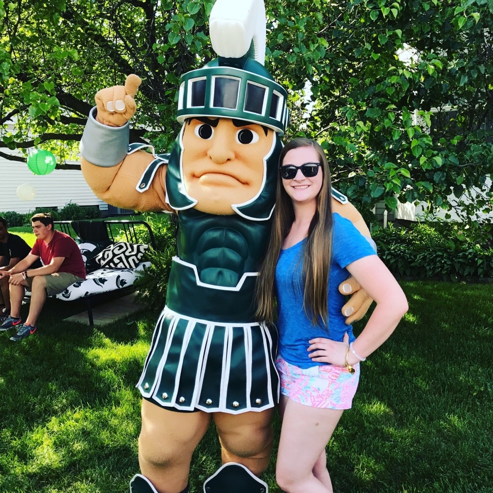 Meet your Posher, Mackenna