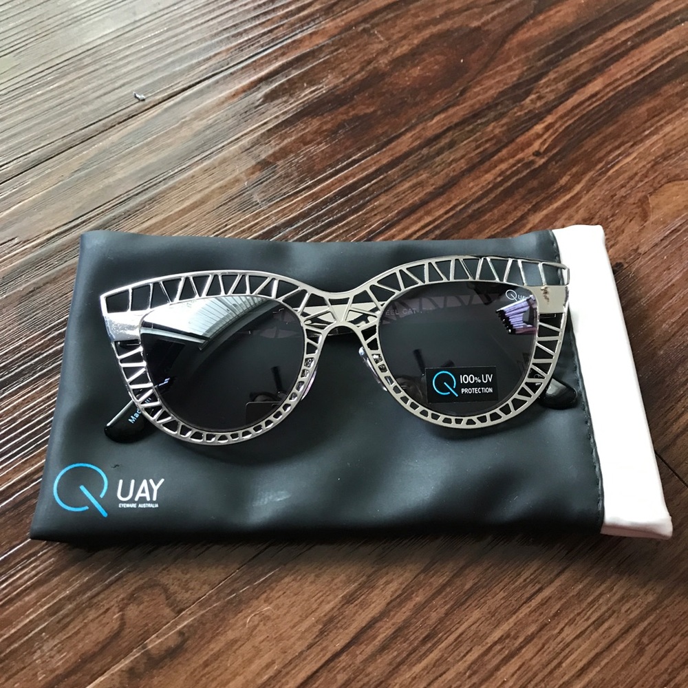 QUAY "Steel Cat" Sunglasses