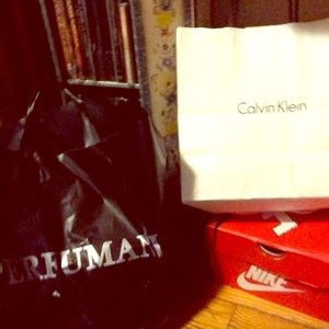 Nike flyknit Calvin Klein shirt size M