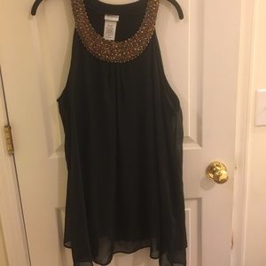 Size XXL black flowy tanktop