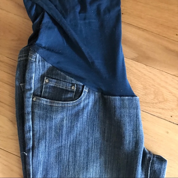 Maternity capris - Picture 2 of 4