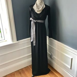 MATERNITY 💗 NWT Imanimo Black Maxi Dress