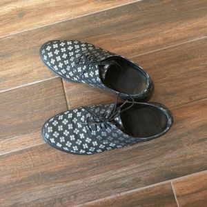 Dr. Martens Briar 5-Eye Oxford