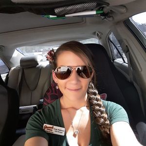 Meet your Posher, Cindy