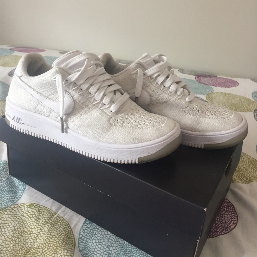 Nike AirForce 1 flyknit