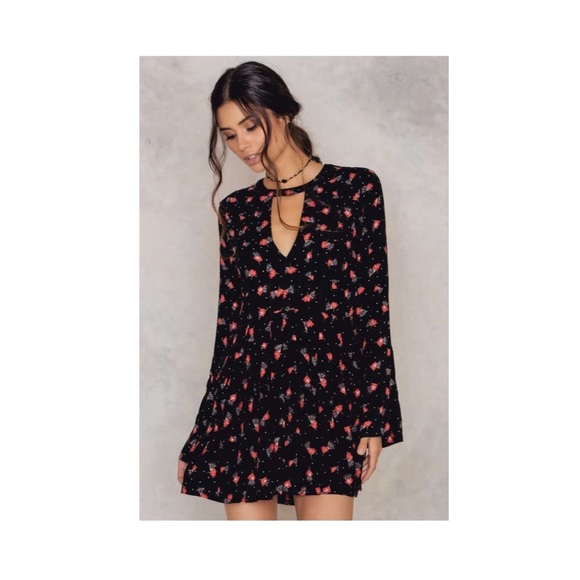 Free People Dresses & Skirts - FREE PEOPLE Tegan Floral Dress