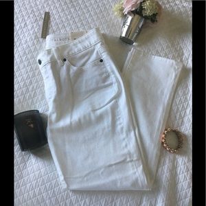 Cute 👖 White Jeans 👖