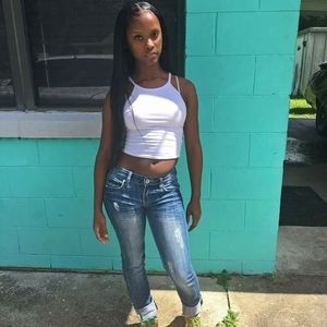 Meet your Posher, Lee