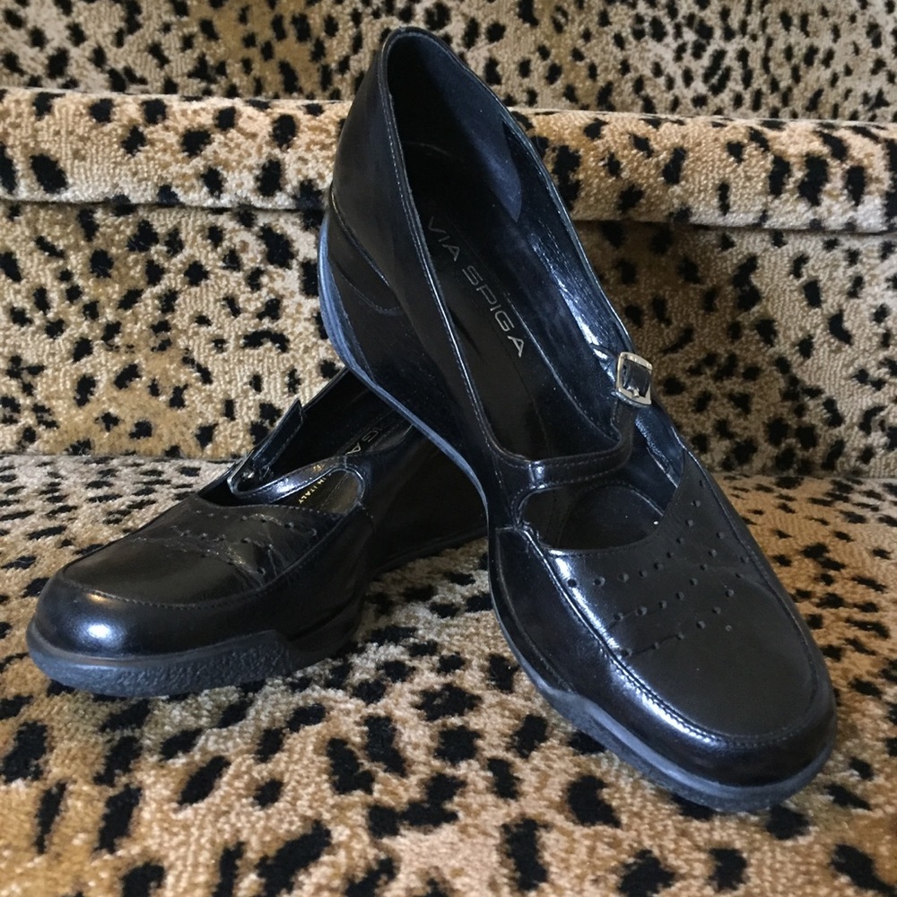 ❌SOLD❌ 
Via Spiga Vintage Black Wedges Size 8
