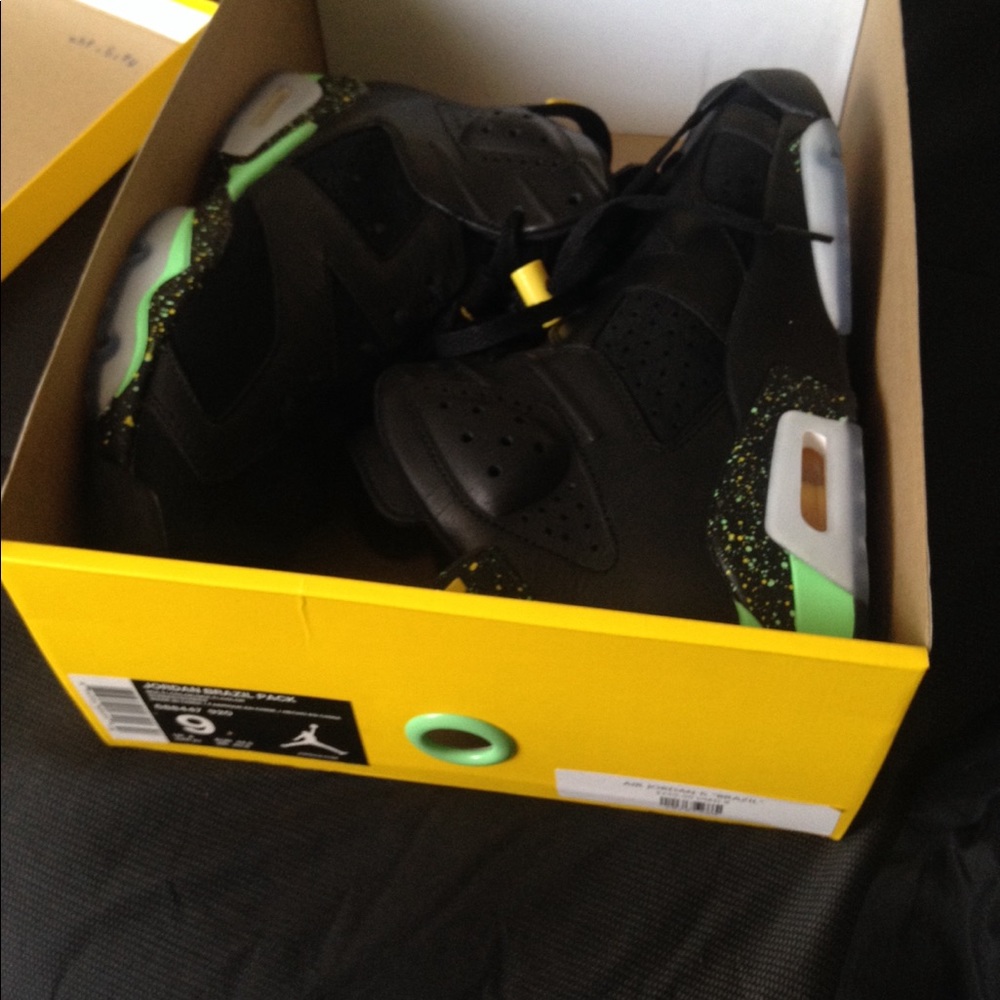 Air Jordan 6 "Brazil"