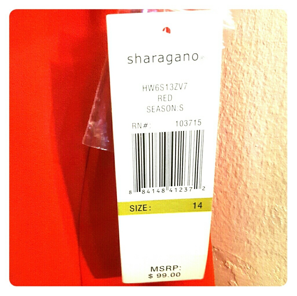 Sharagano Sleeveless Keyhole Back Red Dress