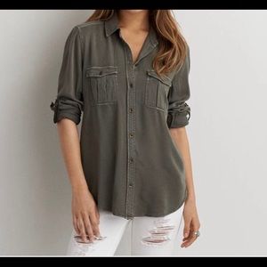 American Eagle boyfriend shirt L