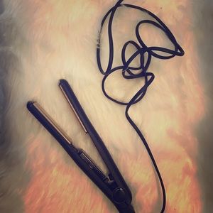 Hot tools skinny flat iron