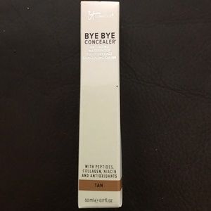 It cosmetics bye bye concealer tan NIB