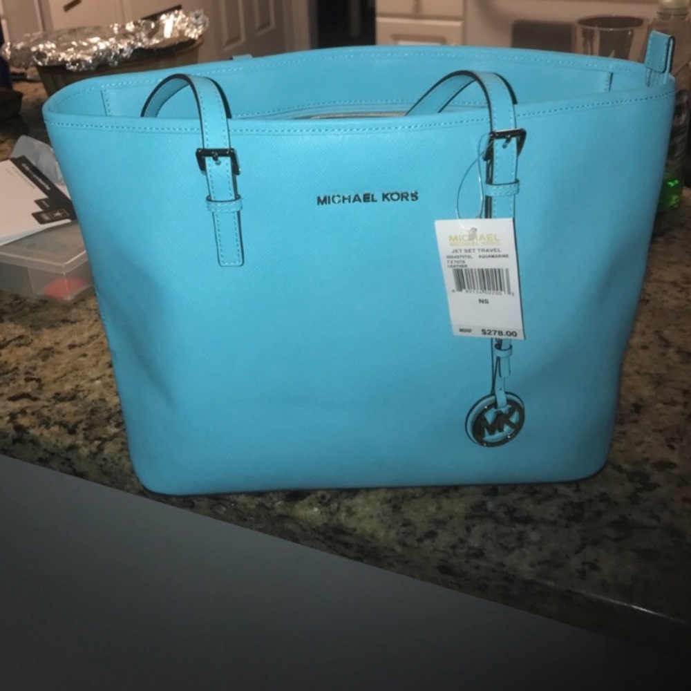 Michael Kors purse