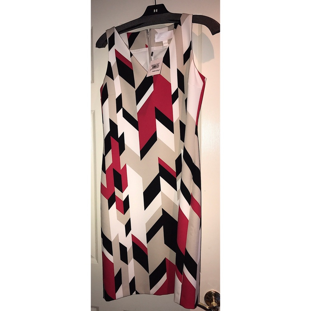 Size 4 Hugo boss dress never work still has tags
