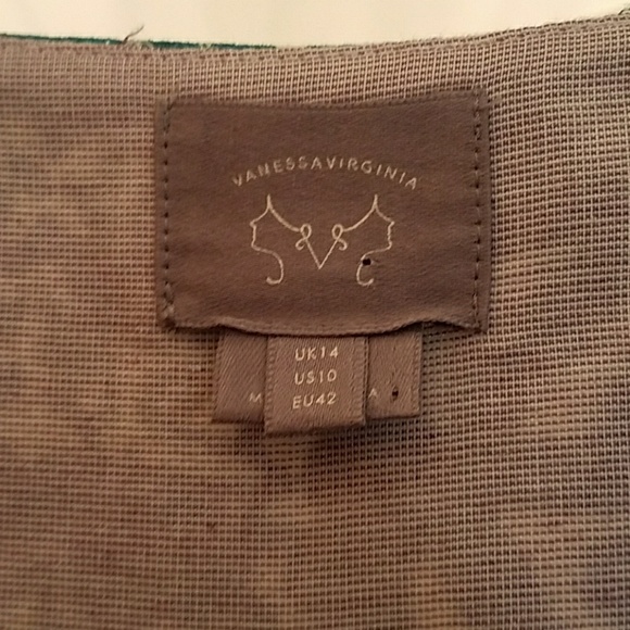 ⭐ Floral Shift Dress - Picture 6 of 6