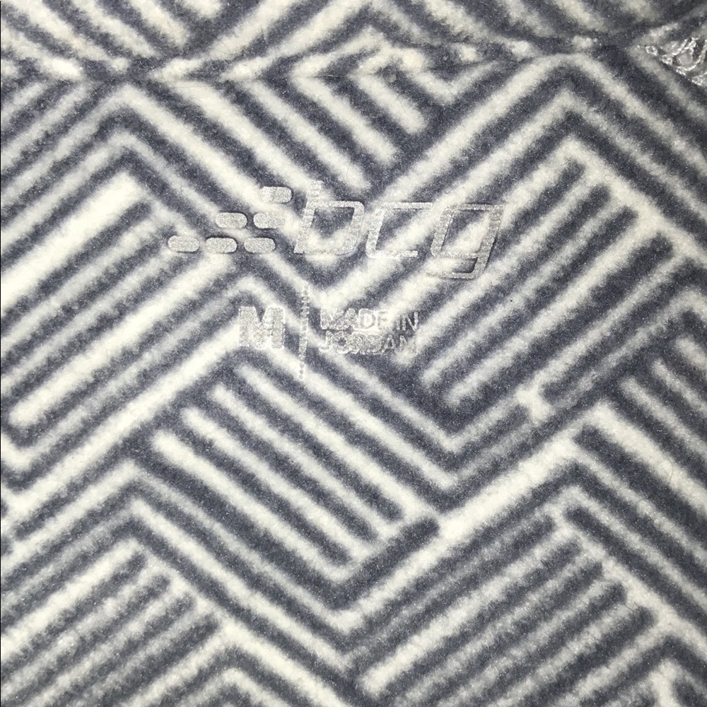 Fleece pullover - Picture 3 of 3