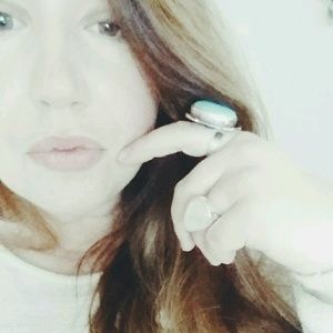 Meet your Posher, Heidi