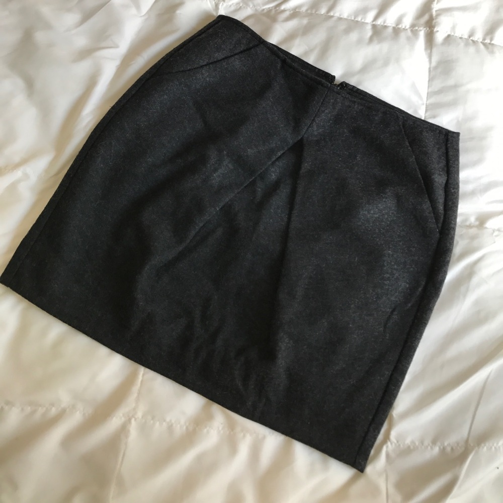 Peplum skirt