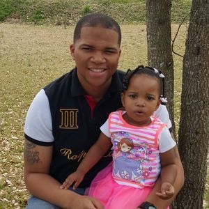 Meet your Posher, Emmanuel