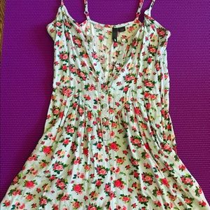 Floral buttoned summer romper