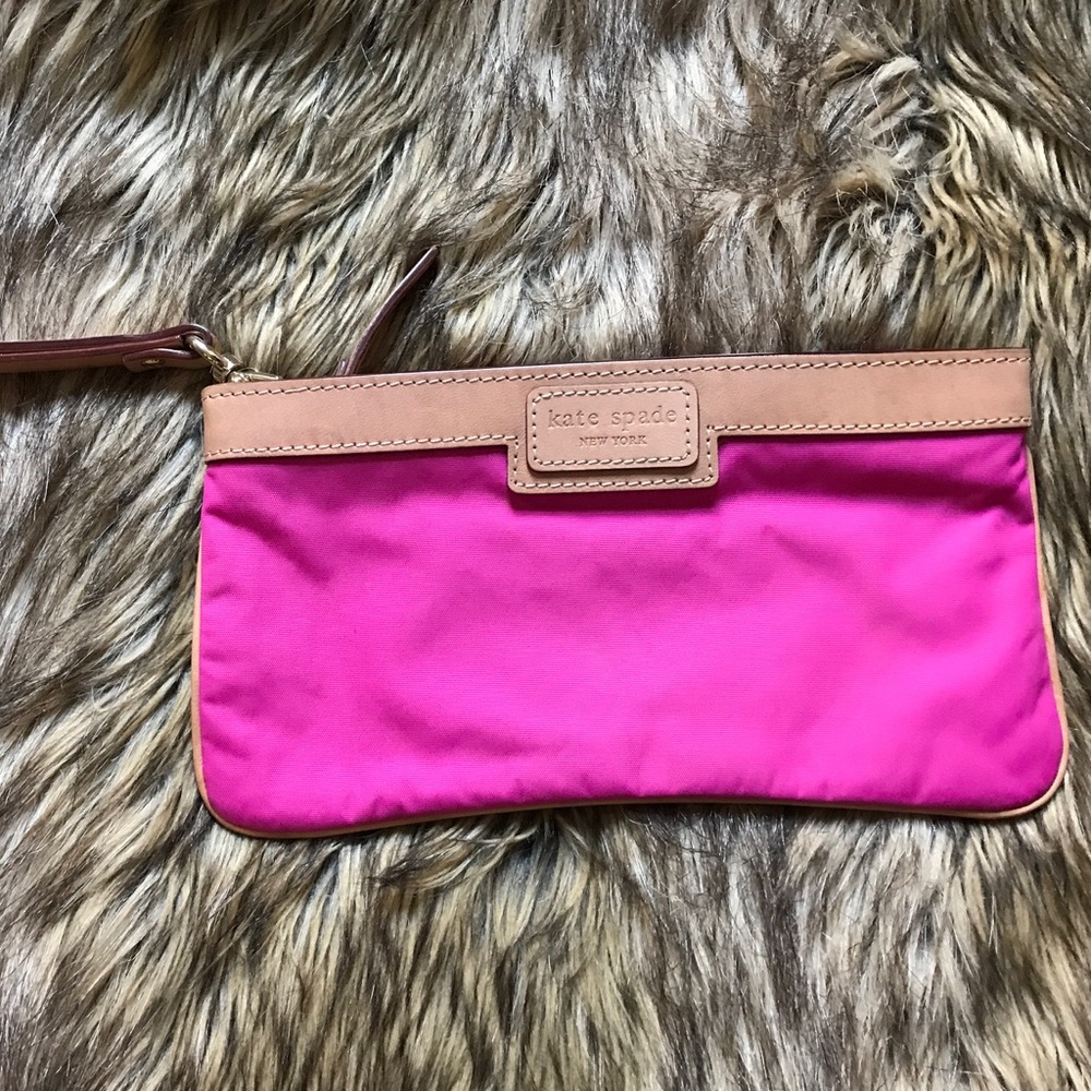 Auth Kate Spade Hot Pink Nylon wristlet, EUC