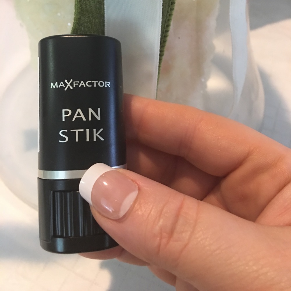 Max Factor Pan stick nouveau beige imported UK