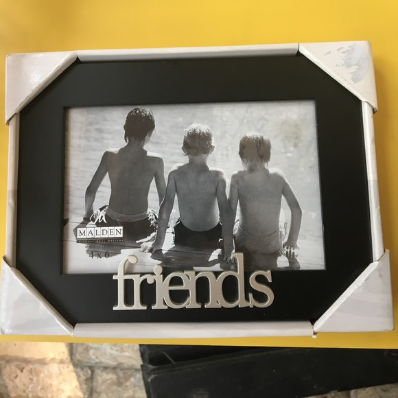 "Friends" 4x6 Picture Frame - Picture 1 of 2