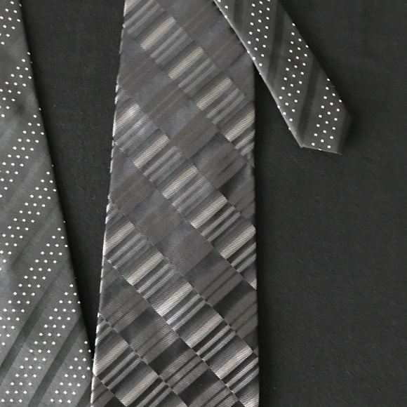 ‼️SALE‼️Men's Ties. BR and J&F. Two for one price. - Picture 3 of 8