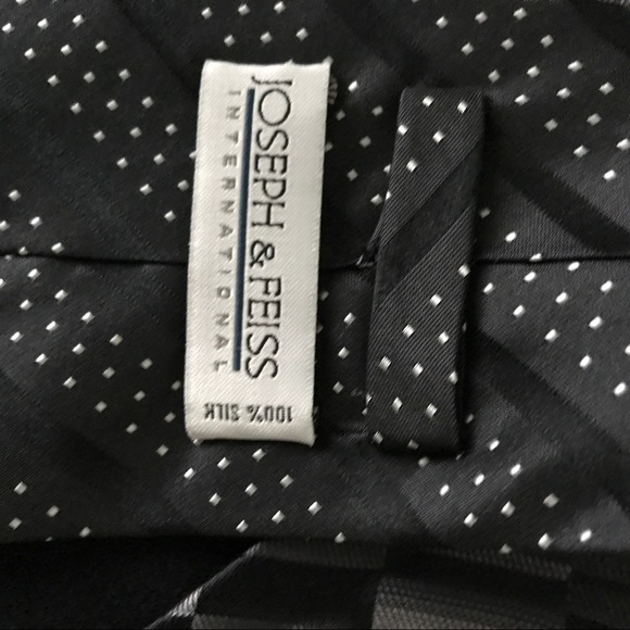 ‼️SALE‼️Men's Ties. BR and J&F. Two for one price. - Picture 8 of 8