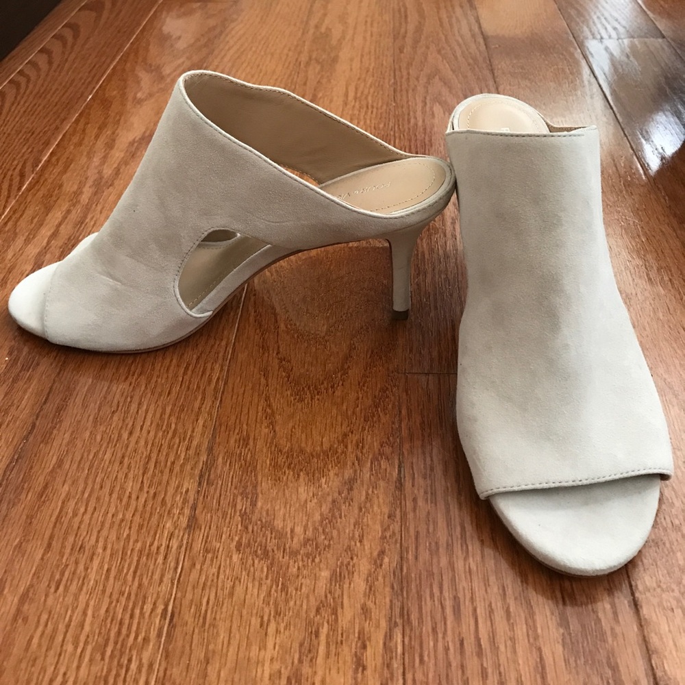 Never worn suede slip on heels. Super comfy!