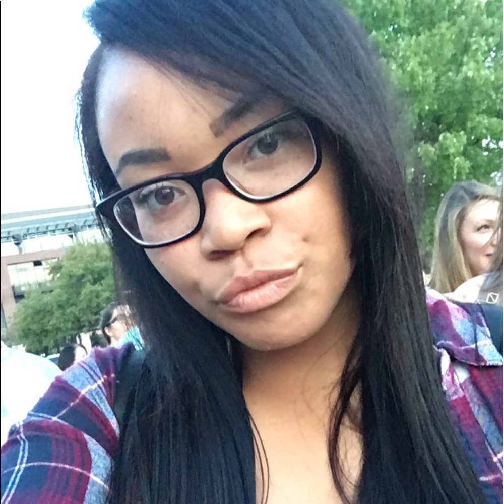 Meet your Posher, Kennedy