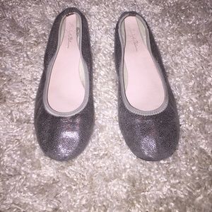 Ruby and Bloom shoe