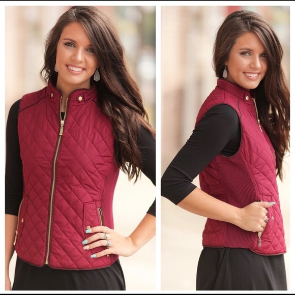 💕LAST ONE💕 Quilted Vest - Picture 2 of 8